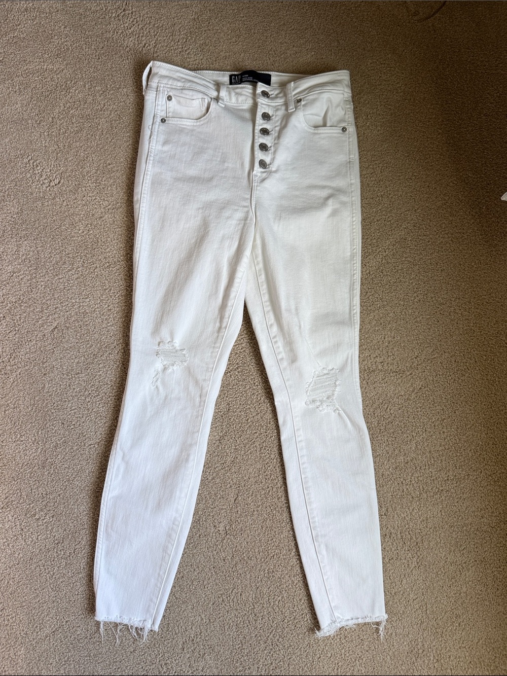 GAP White High-Rise Skinny Jeans with Distressed Knees